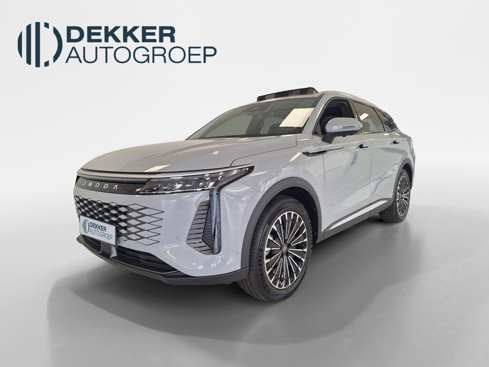 Omoda 9 PHEV Premium Panoramadak - 1100KM Bereik