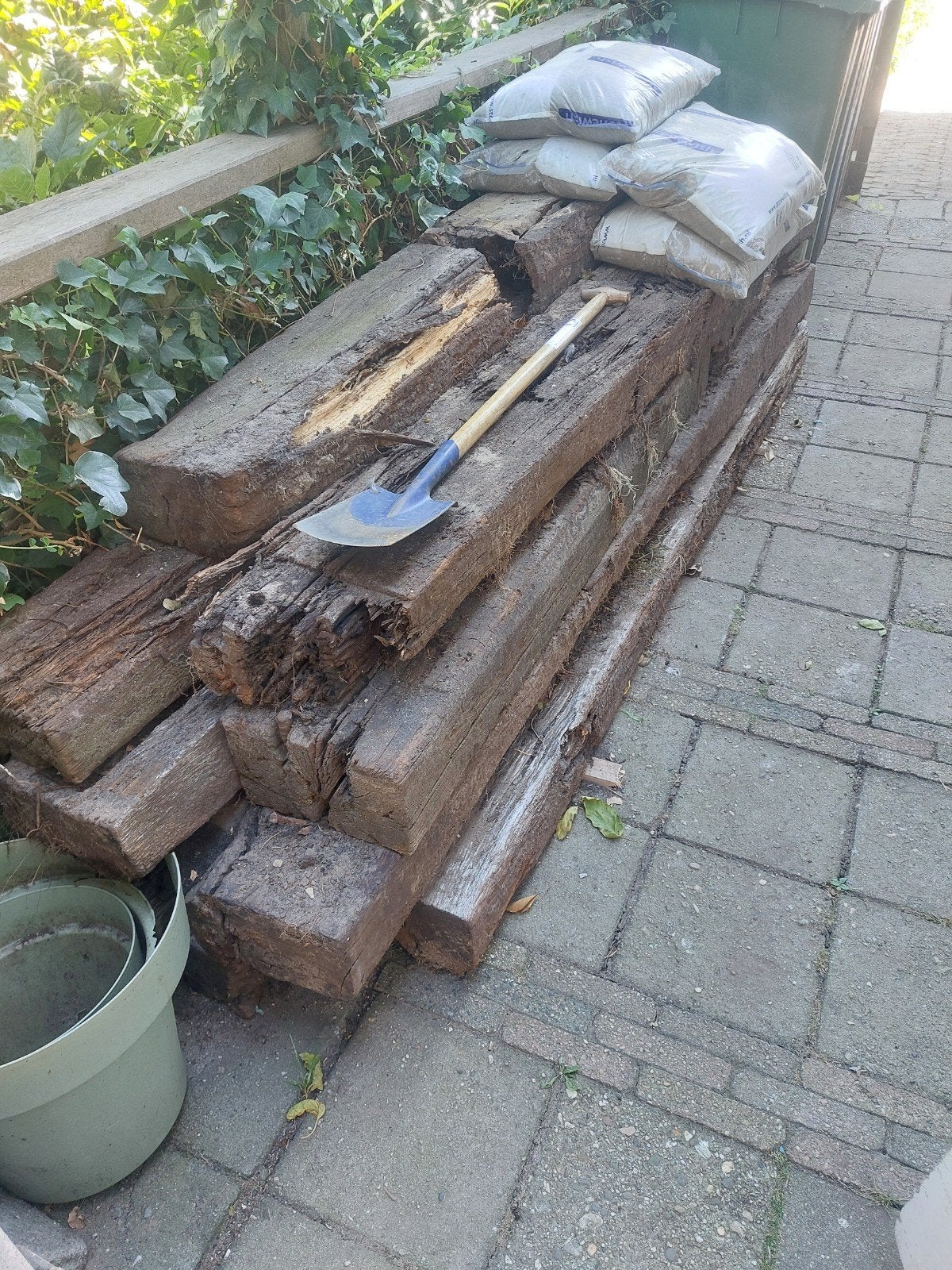 Bielzen voor de houtkachel gratis af te halen, Gebruikt, Biels, Ophalen of Verzenden, Minder dan 100 cm