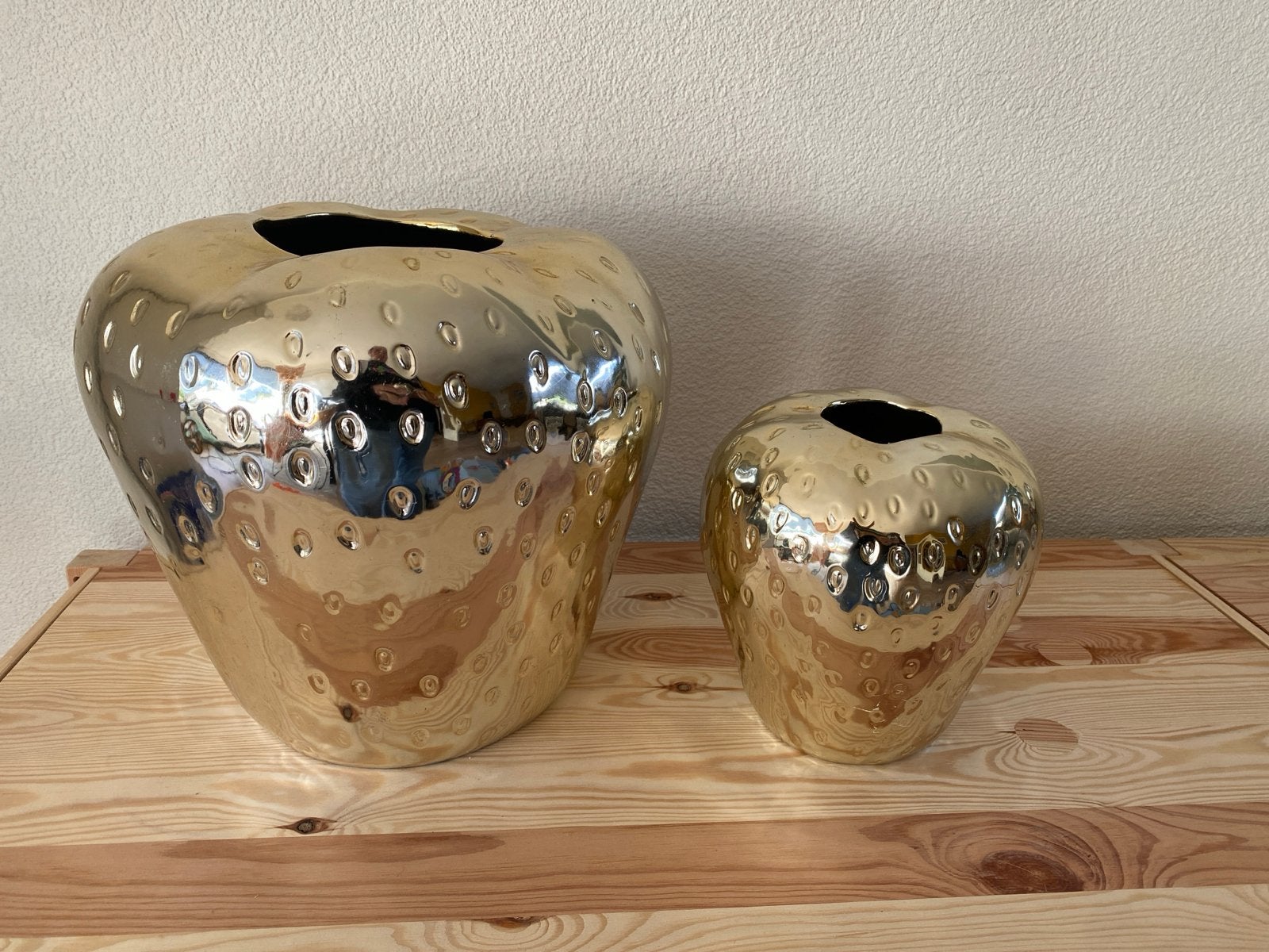Set van 2 gouden aarbei vazen, Overige materialen, Met patroon/structuur, Ophalen of Verzenden, Zo goed als nieuw
