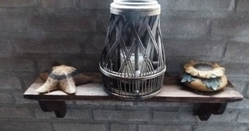 2x houten wandplankje  zonder acc, Ophalen of Verzenden, Gebruikt, Hout, Wandbord of Wandpaneel