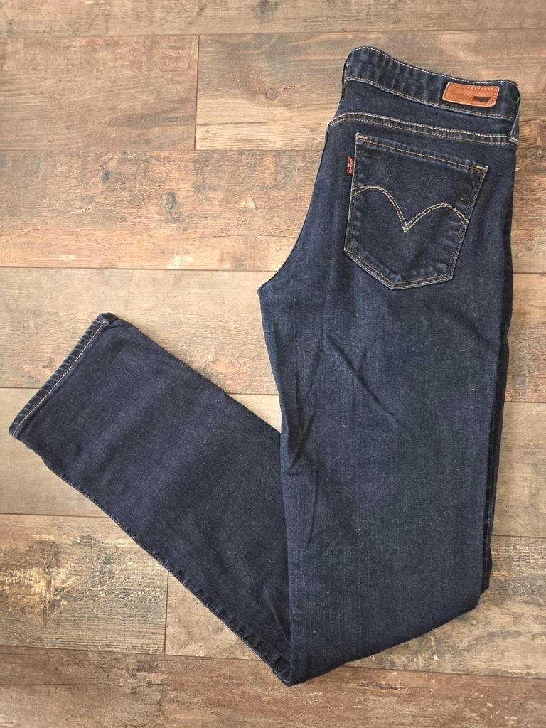 Levi's jeans maat W 29 Demi Curve nieuw, Blauw, Nieuw, Ophalen of Verzenden, W28 - W29 (confectie 36)