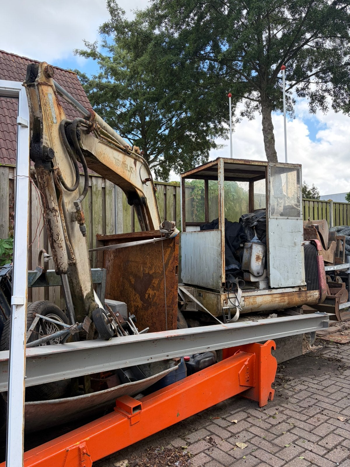 Takeuchi TB035 Onderdelen/Opknapper, Ophalen