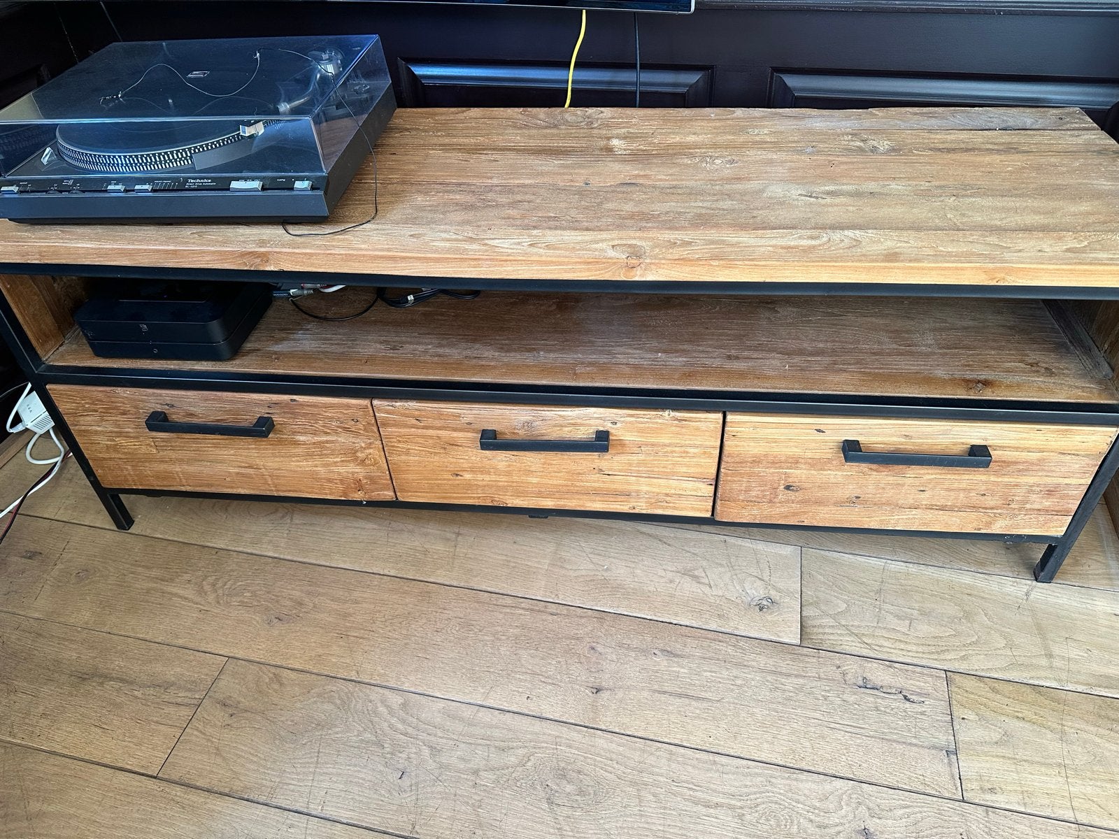 Robuust TV-meubel teak met lades - Industrieel design, Ophalen, Gebruikt, 100 tot 150 cm, Minder dan 100 cm