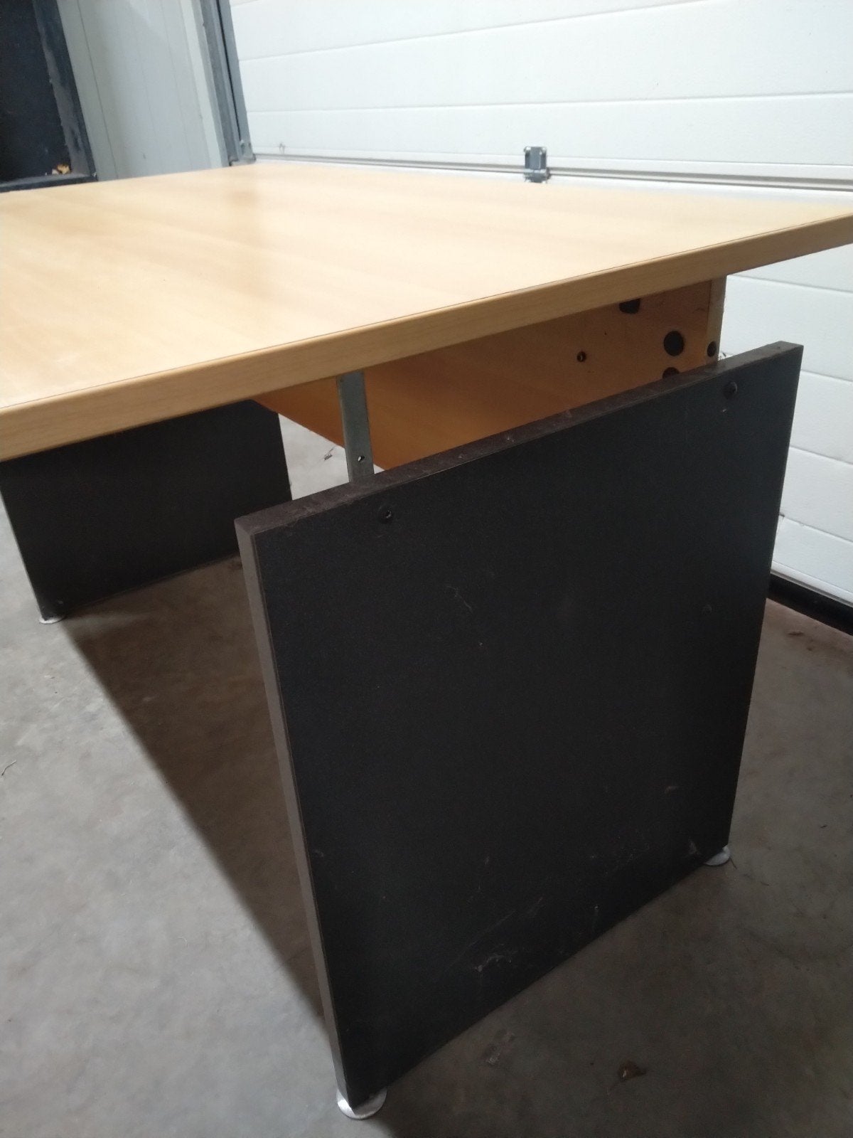 bureau  120x80 cm. hoog 75 cm, Ophalen
