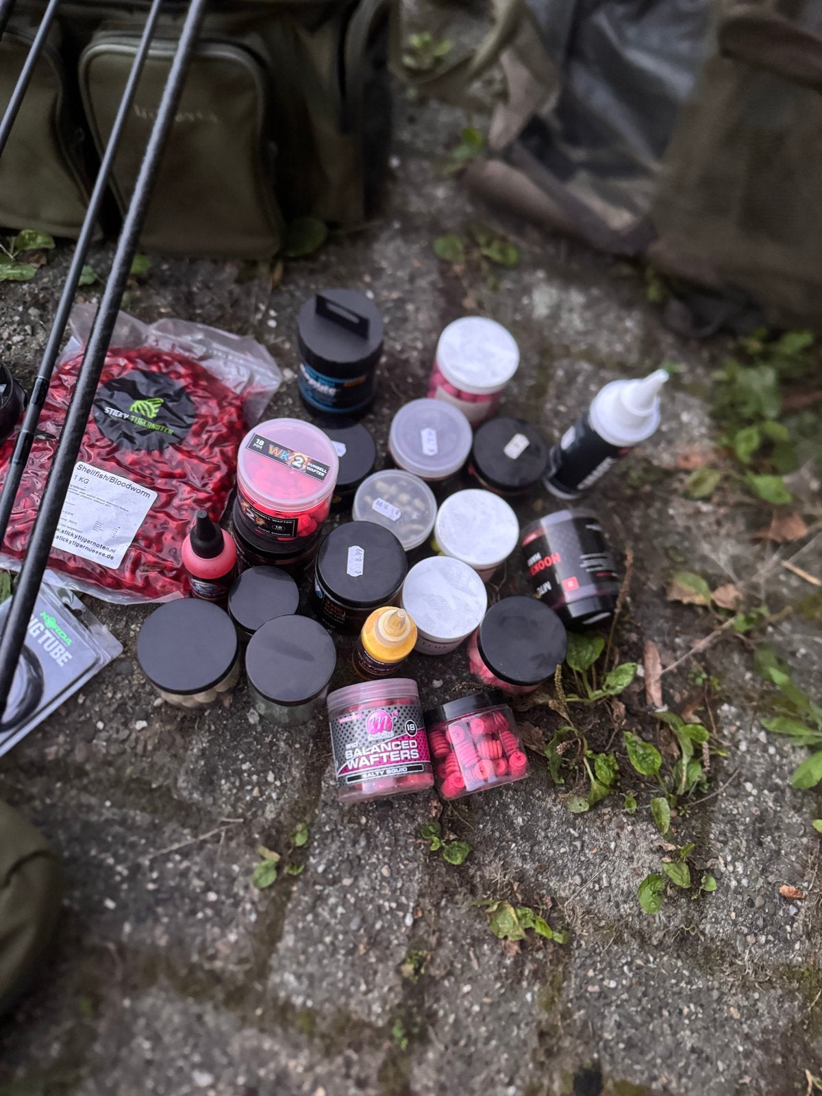 Groot pakket Pop-ups, Hard Hookbaits en Liquids, Ophalen of Verzenden, Zo goed als nieuw, Overige typen