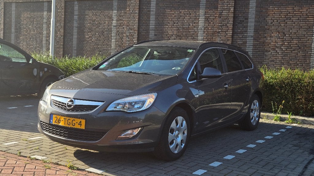 Opel Astra 1.4 74KW ST 2012 Grijs, Voorwielaandrijving, Euro 5, Stof, 4 cilinders