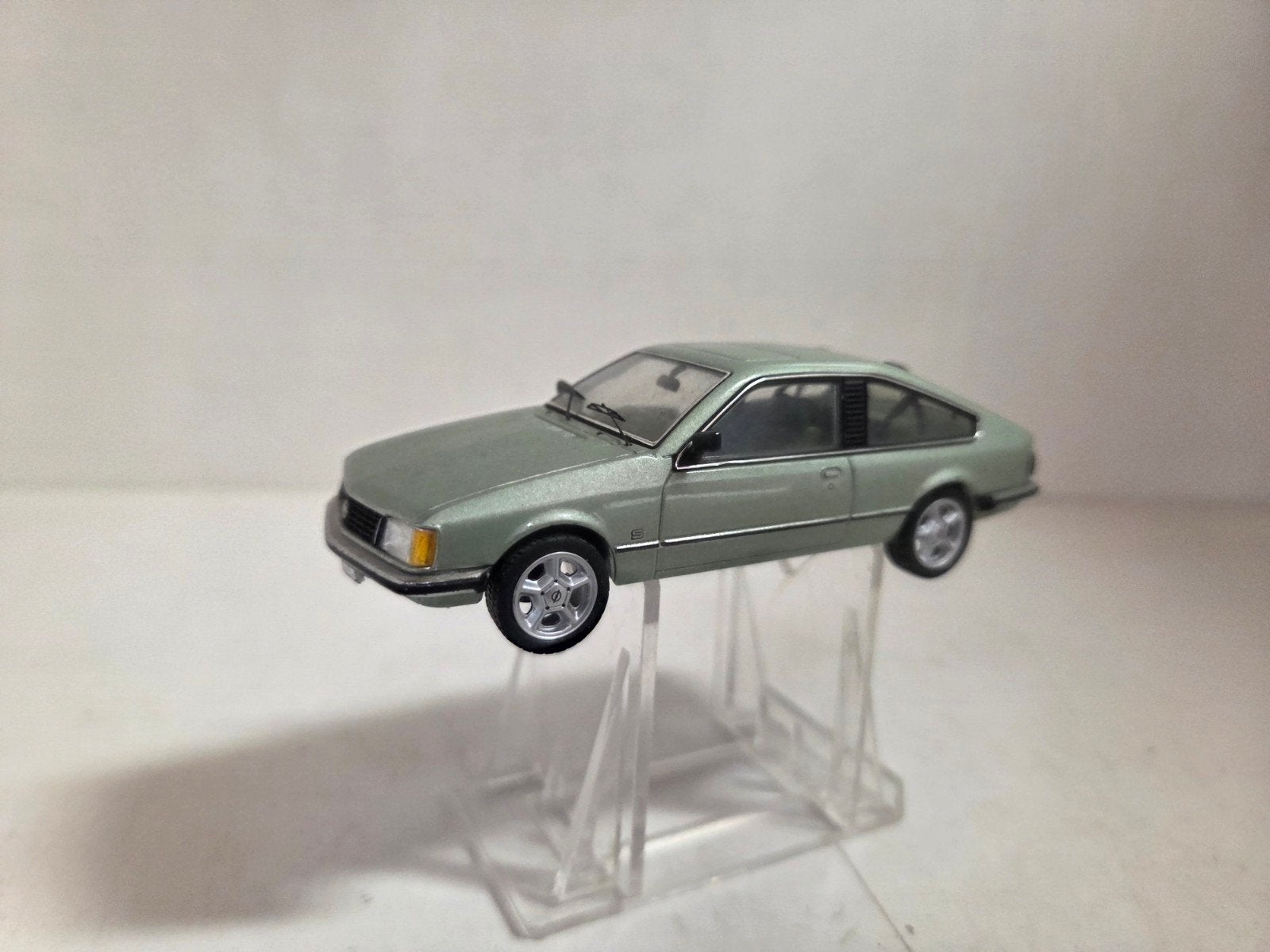 Schuco Opel Monza, Hobby en Vrije tijd, Auto, ., Ophalen of Verzenden, Zo goed als nieuw