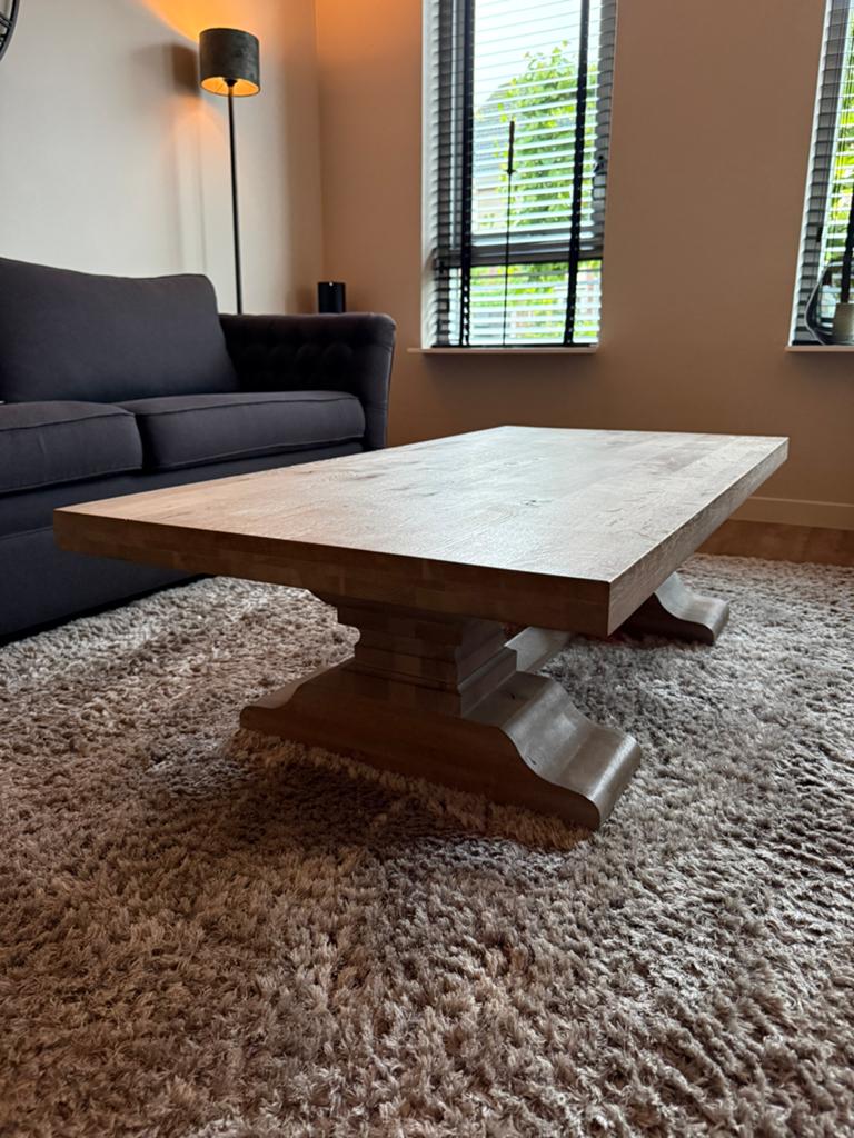 Robuste salontafel met kloosterpoten, Ophalen, Gebruikt, 100 tot 150 cm, 50 tot 100 cm