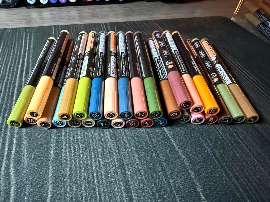 Tooli Art Markers - Aardetinten Set, Ophalen of Verzenden, Zo goed als nieuw, Potlood of Stift