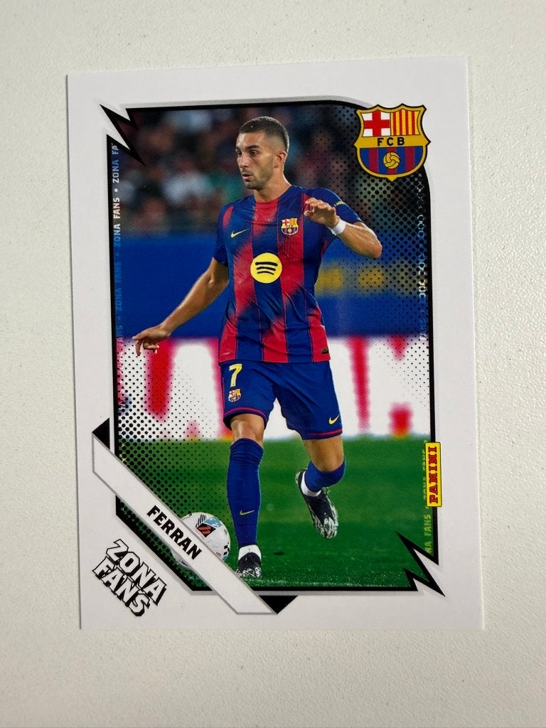 42 Ferran Torres Zona Fans Panini Club FC Barcelona 2025-26, Ophalen of Verzenden, Nieuw, Buitenlandse clubs, Poster, Plaatje of Sticker