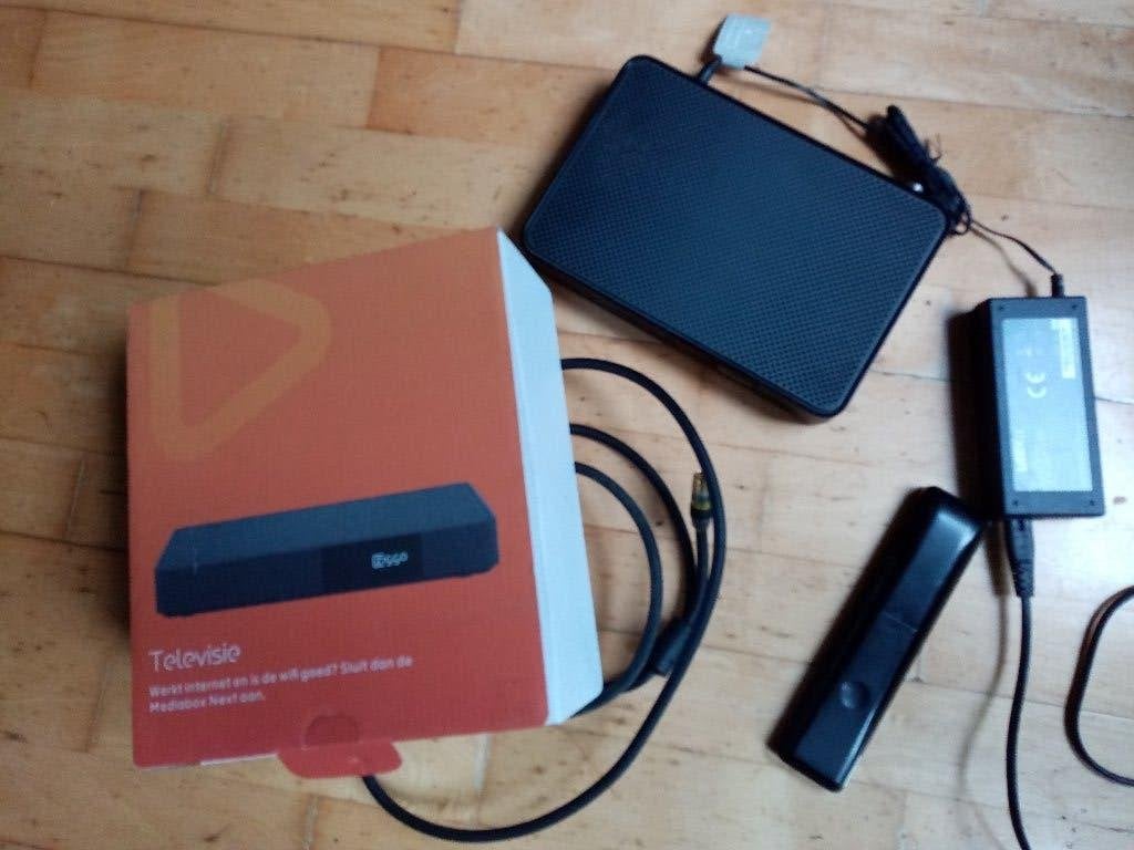 Ziggo Mediabox Next kompleet  in doos, Ophalen, Zo goed als nieuw, Decoder