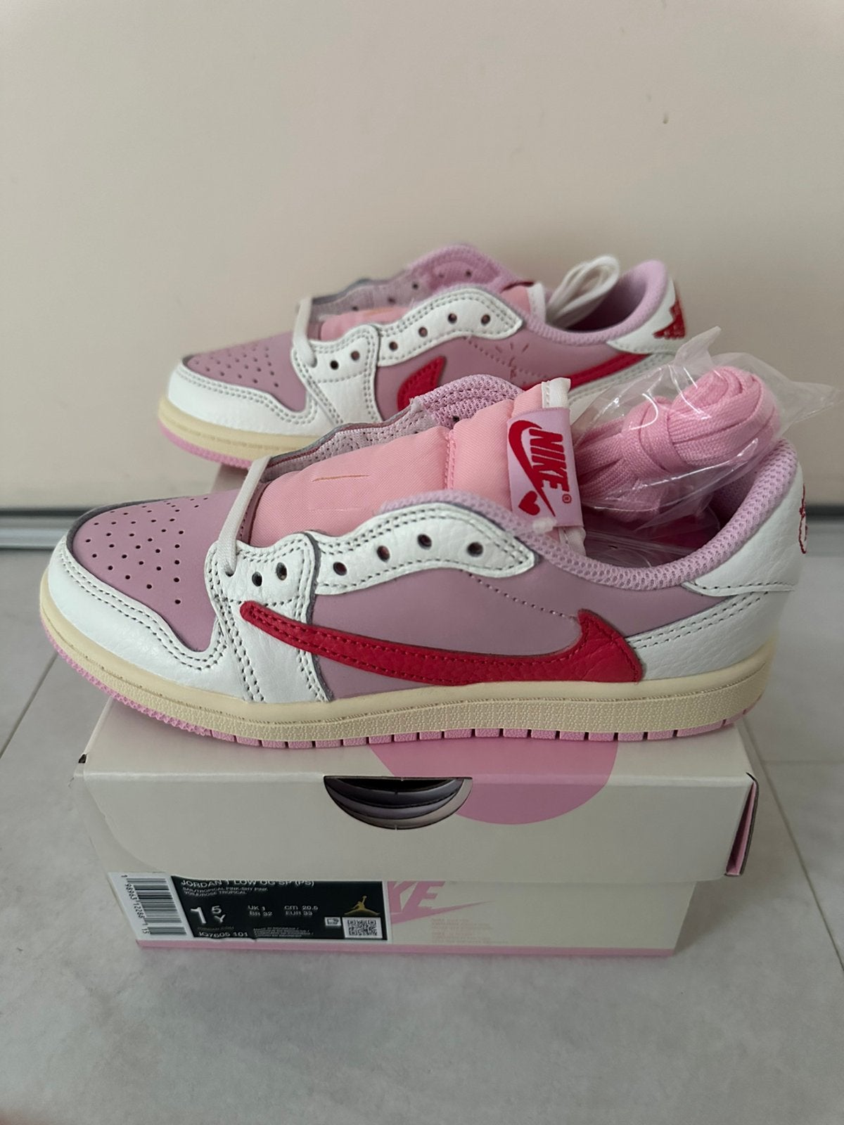 Jordan 1 Low OG SP Travis Scott Sail Tropical Pink Maat 33, Ophalen of Verzenden, Nieuw