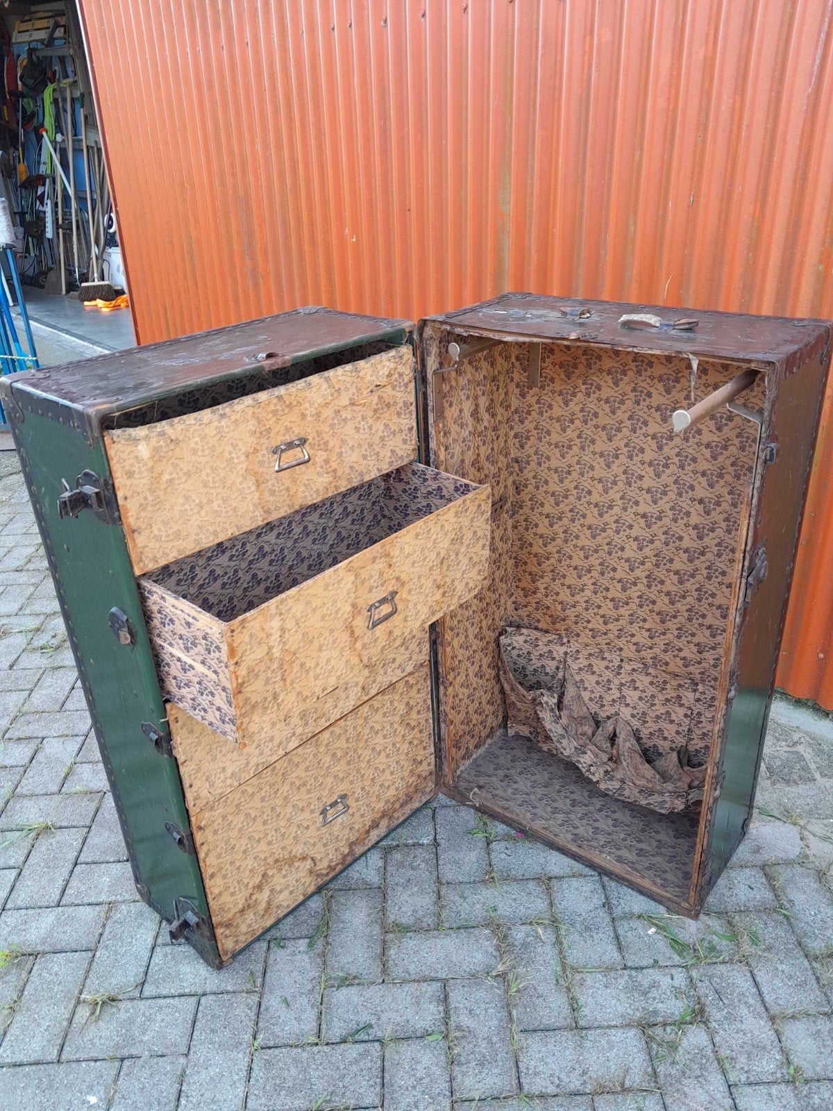 Kleding reis kist met laden en hang gedeelte begin 1900, Ophalen, Minder dan 50 cm