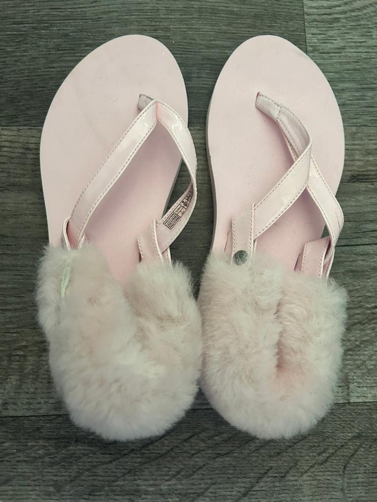 Ugg slippers lichtroze, maat 38, Ophalen of Verzenden, Nieuw, Roze, Slippers