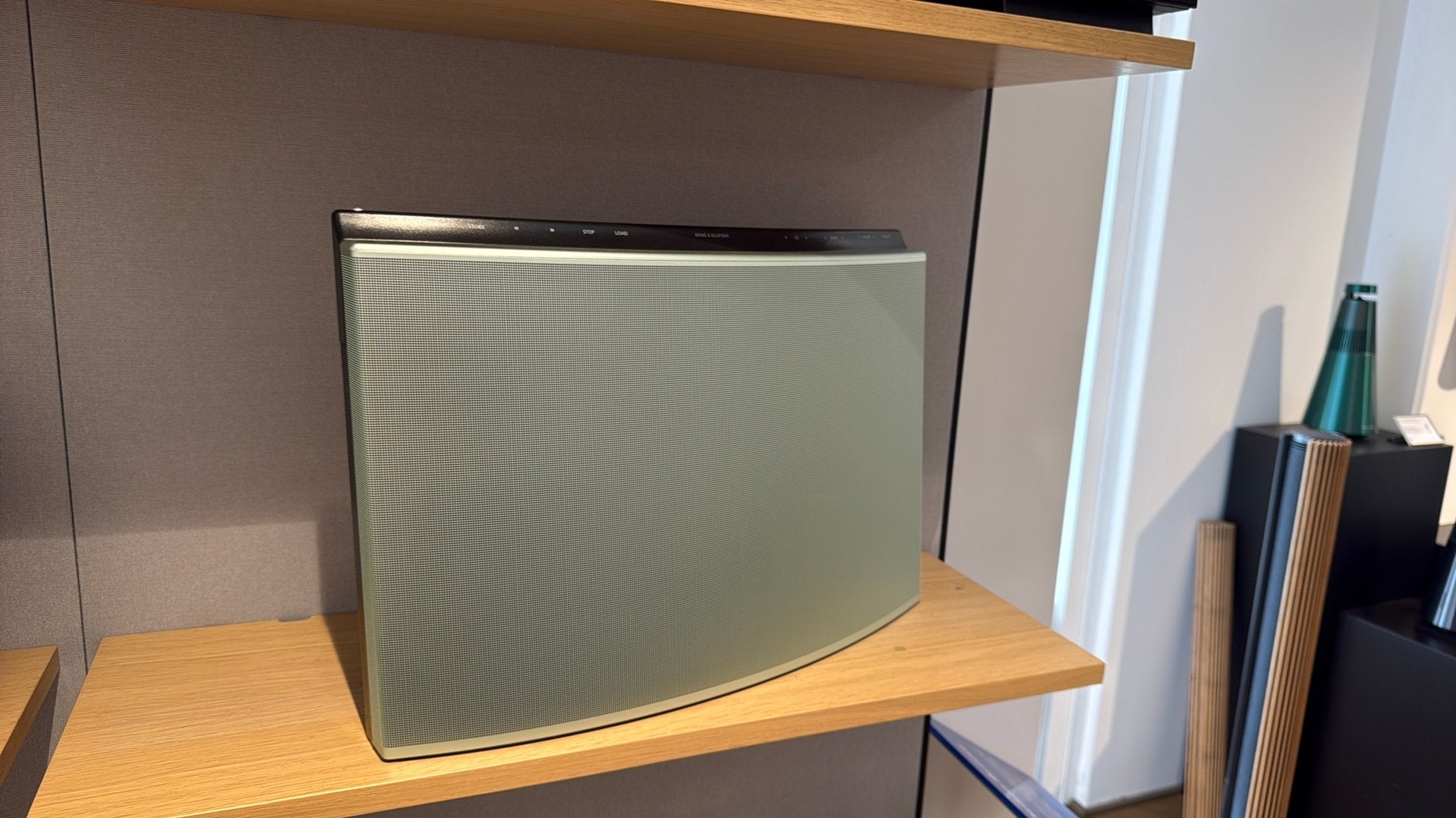Bang & Olufsen B&O BeoSound 1 licht groen, Overige merken, Bang & Olufsen, Zo goed als nieuw, Minder dan 60 watt