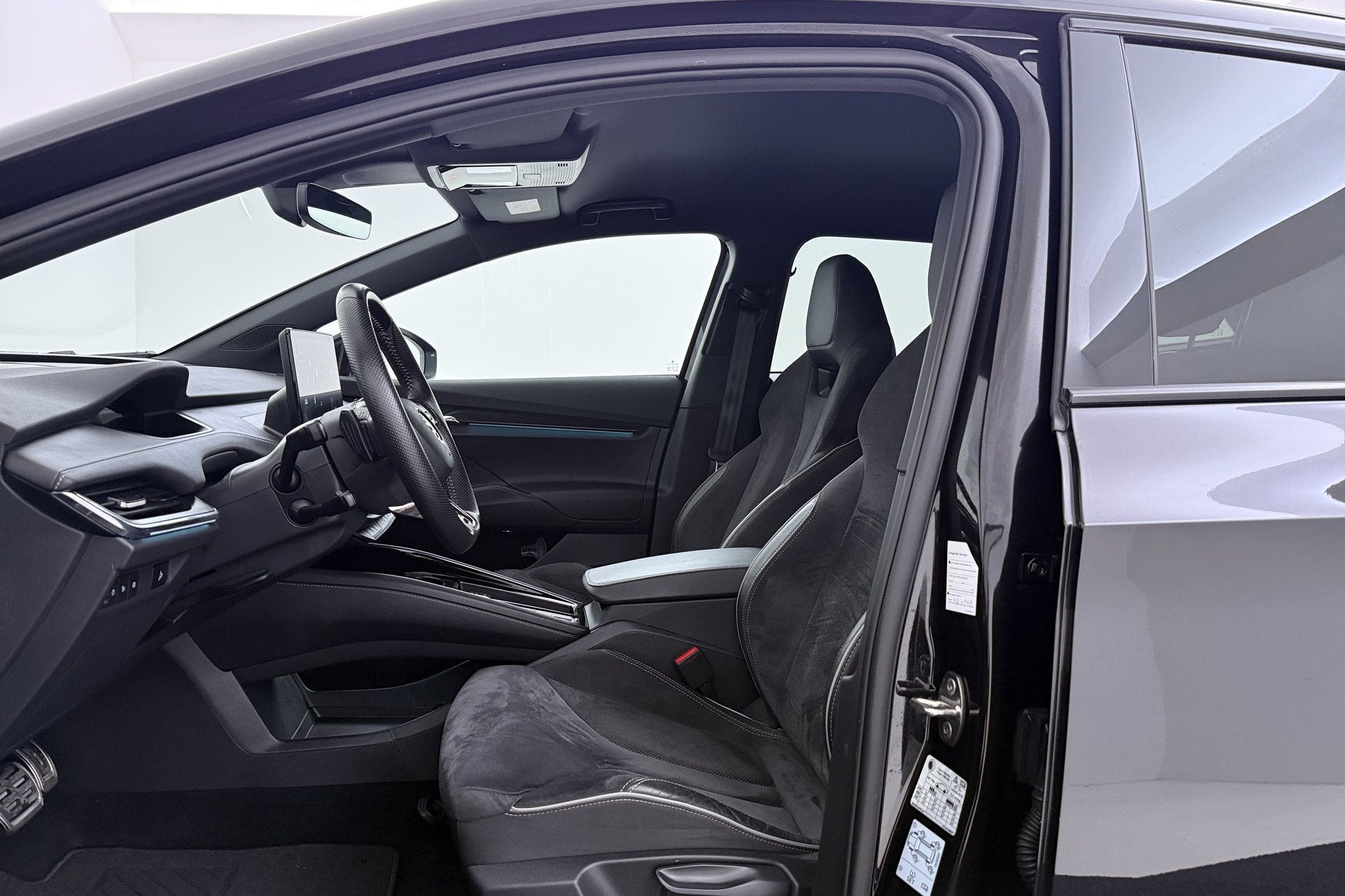 Skoda Enyaq iV 80 Sportline | Uitklap Trekhaak | 92% SoH | C, Auto's, Skoda, Automaat, Achterwielaandrijving, Gebruikt, Leder en Stof