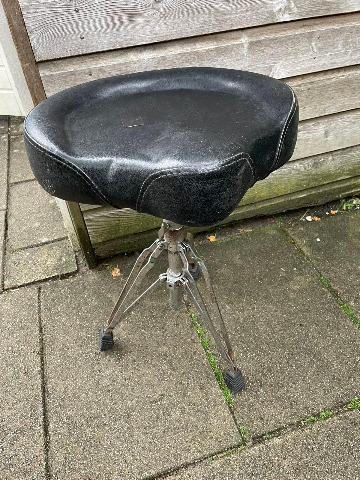 Drumkruk , vel 6x , hihat , microfoon standaard, Ophalen of Verzenden, Gebruikt, Drums of Percussie