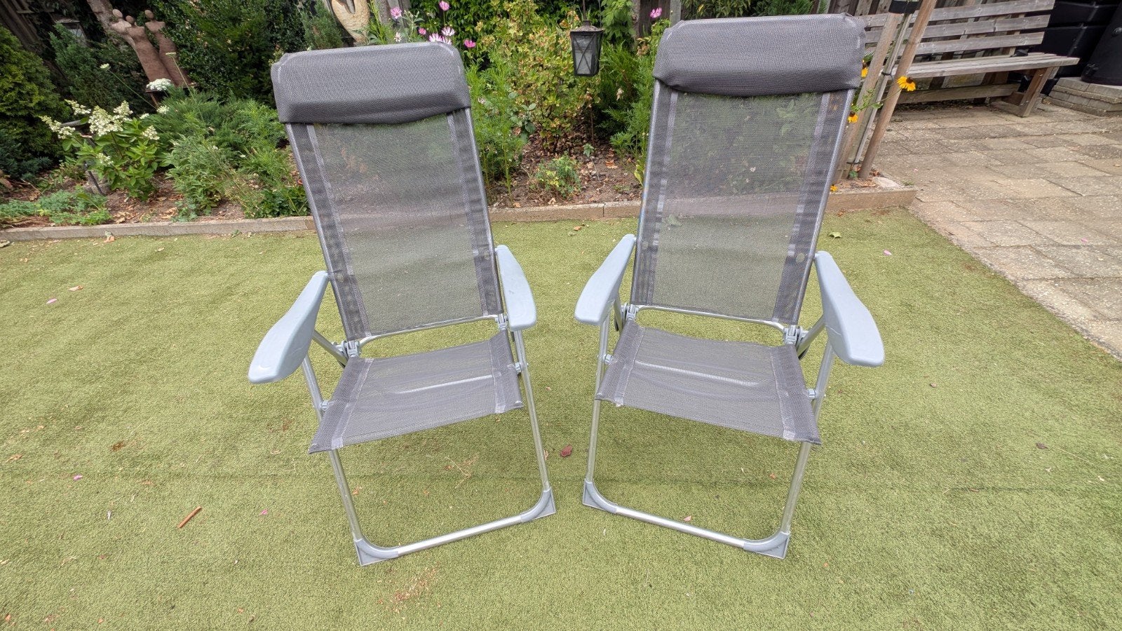 2 verstelbare campingstoelen - grijs, Caravans en Kamperen, Ophalen, Gebruikt