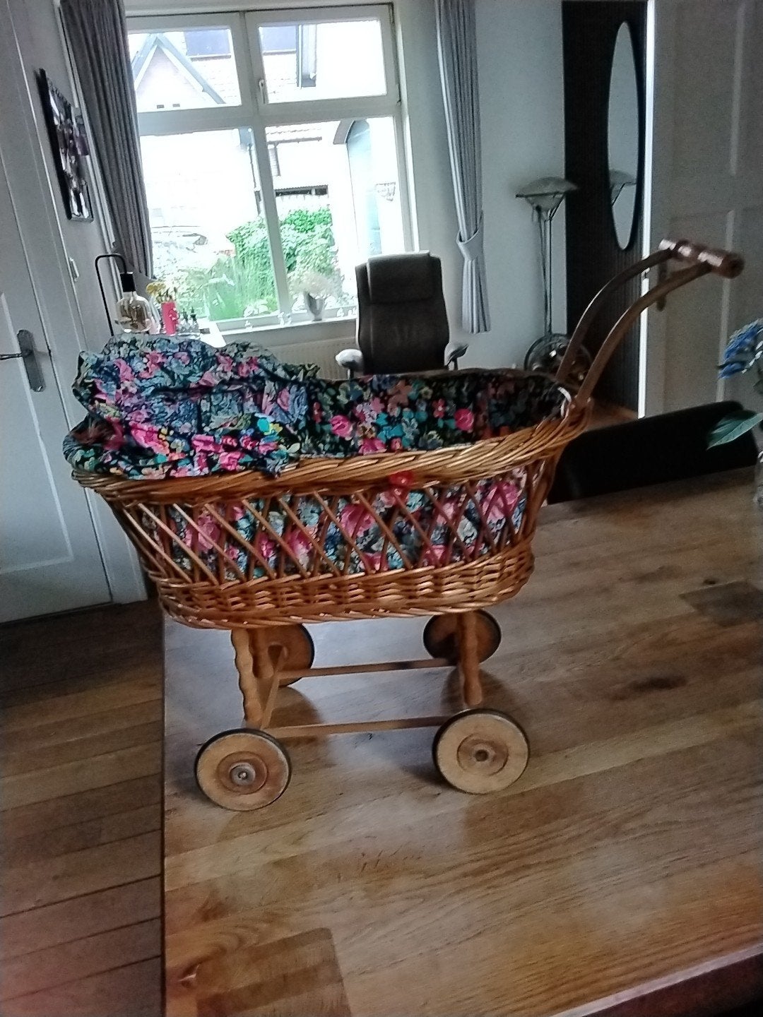 vintage poppenwagentje, Ophalen, Gebruikt, Babypop
