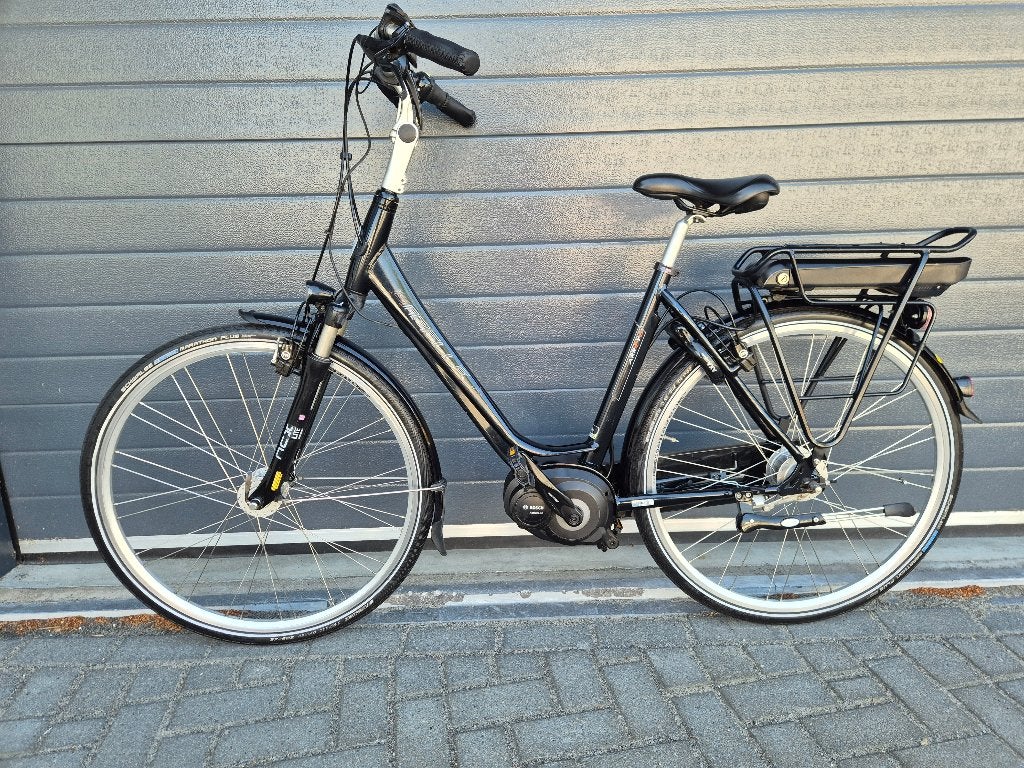 gazelle bosch middenmotor goede fiets, 47 tot 51 cm, Ophalen, Zo goed als nieuw, Gazelle