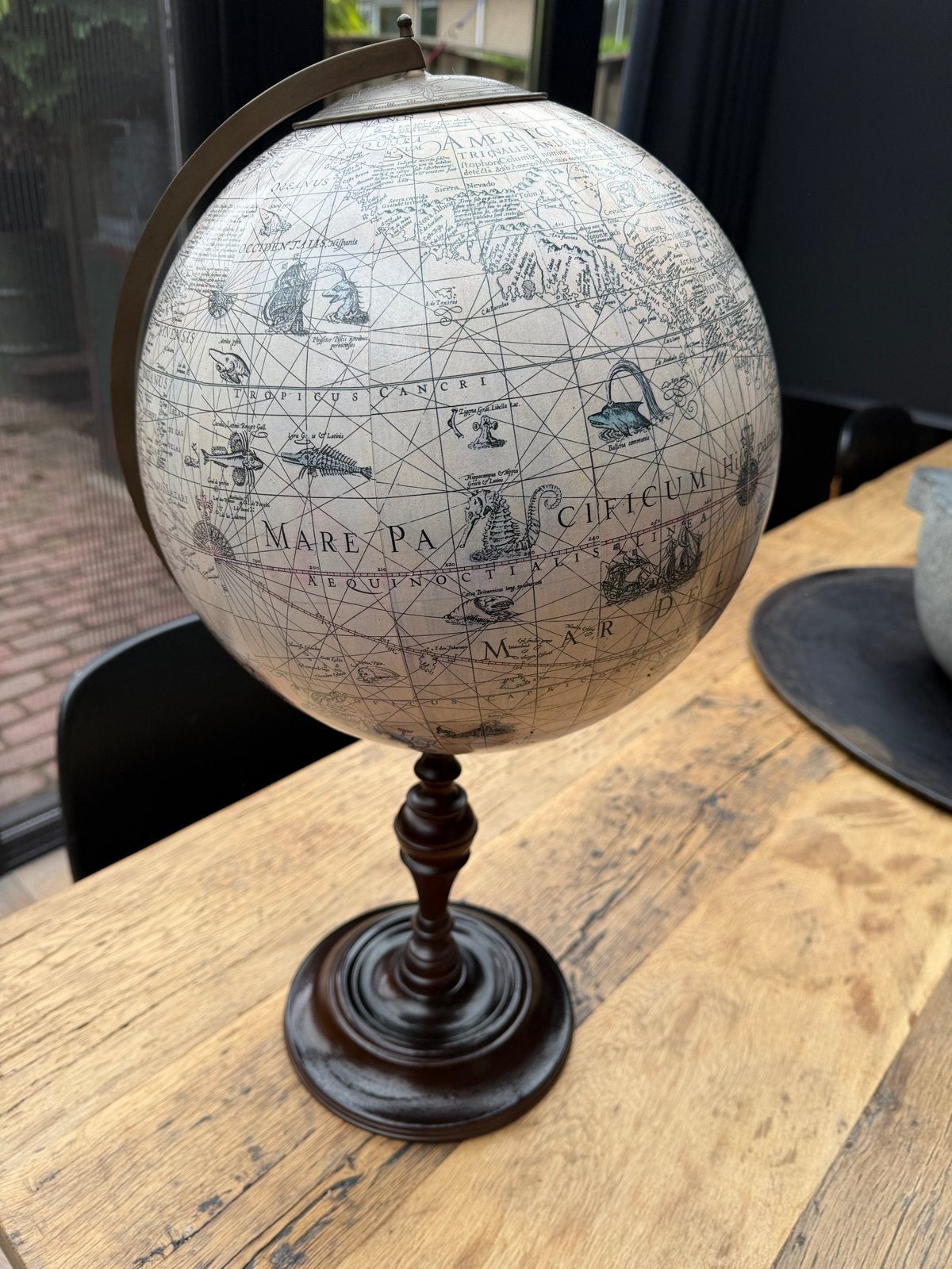 Decoratieve Wereldbol - Antieke Stijl, Ophalen, Gebruikt, Draaibaar, Antieke wereldbol