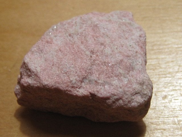 mi. 6x ruwe edelsteen THULIET (4), Verzenden, Mineraal
