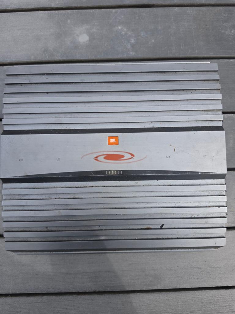 JBL DA3504 Versterker - Werkt, maar met signaalstoring, Auto diversen, Autoradio's, Ophalen of Verzenden