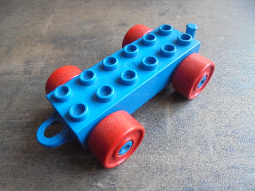 Lego Duplo Car Base 2x6 with Closed Hitch End (zie foto's)12, Ophalen of Verzenden, Gebruikt, Losse stenen, Duplo