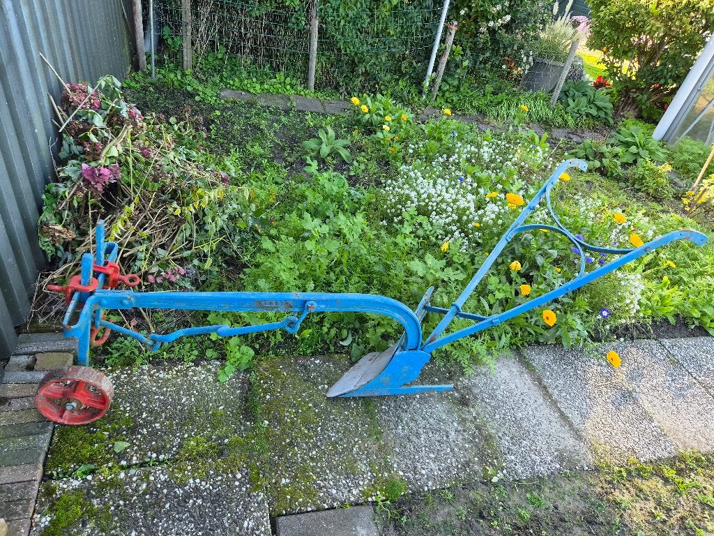 Antieke Paardenploeg, Ophalen