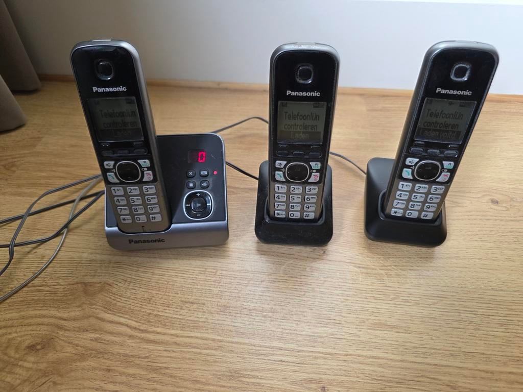 Panasonic draadloze huistelefoons (3 stuks), Ophalen of Verzenden, Gebruikt, 3 handsets