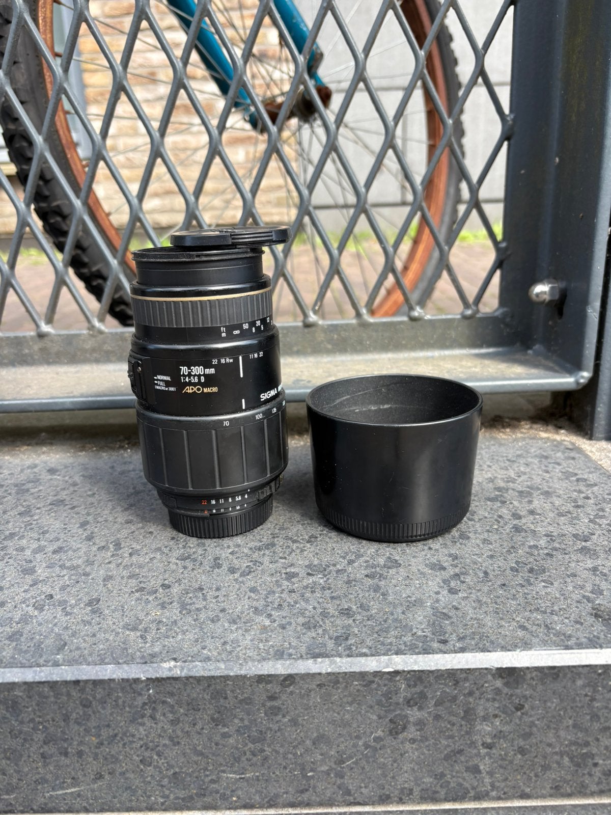 sigma auto focus 70-300 1:4-5.6 D APO. macro, Audio, Tv en Foto, Fotografie | Lenzen en Objectieven, Sigma, Macrofunctie, Ophalen of Verzenden