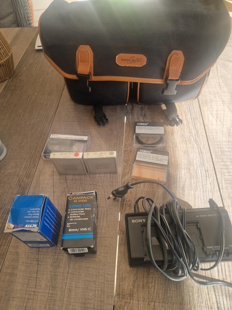 Vintage Camera Accessoires: Tassen, Filters, Accu's, Laders, Ophalen of Verzenden