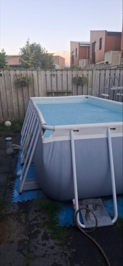 Mooi en zeer compleet Intex opzetzwembad te koop 4x2x1 meter, Tuin en Terras, Ophalen of Verzenden, Opzetzwembad, Rechthoekig