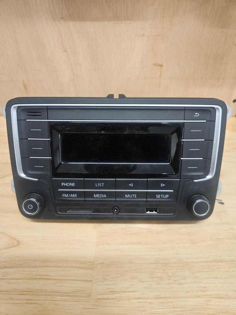 Volkswagen MIB Global Entry Radio - Harman 7F0 035 153, Auto diversen, Autoradio's, Ophalen of Verzenden