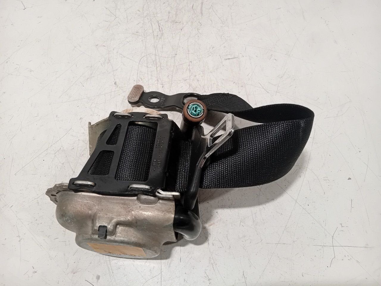 Veiligheidsgordel links achter Mercedes-Benz C-Klasse, Auto-onderdelen, Onderdelen@venauto.nl, Van der Ven Autorecycling B.V.