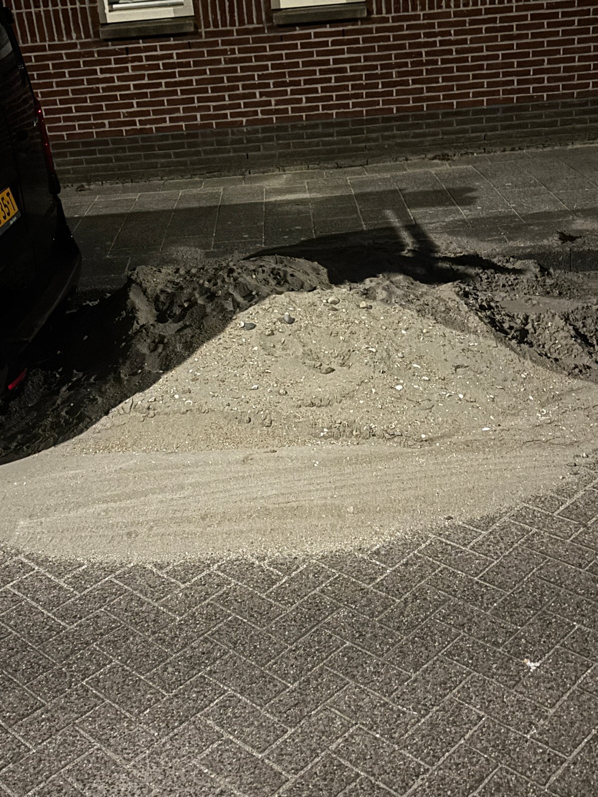 Gratis af te halen: Ophoogzand / Straatzand, Ophalen, Gebruikt, Straatzand