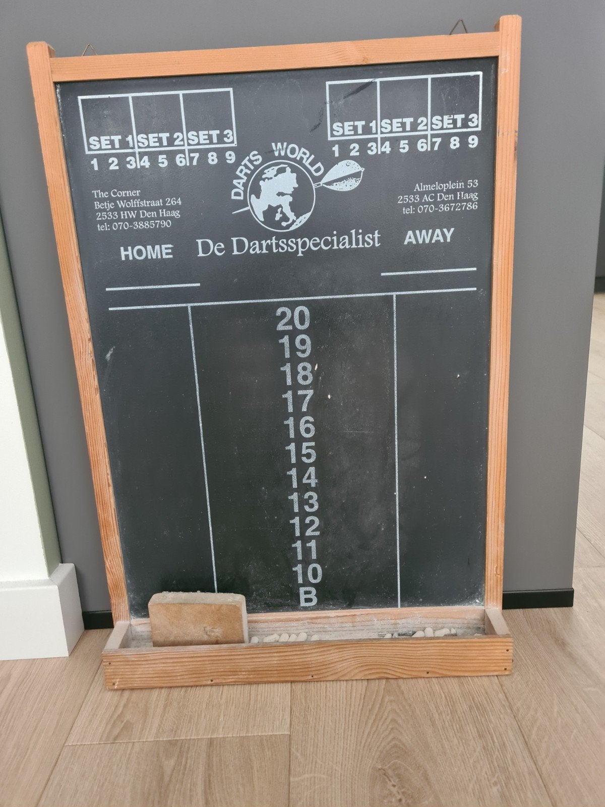 1x dartbord met ring en scorebord, Ophalen