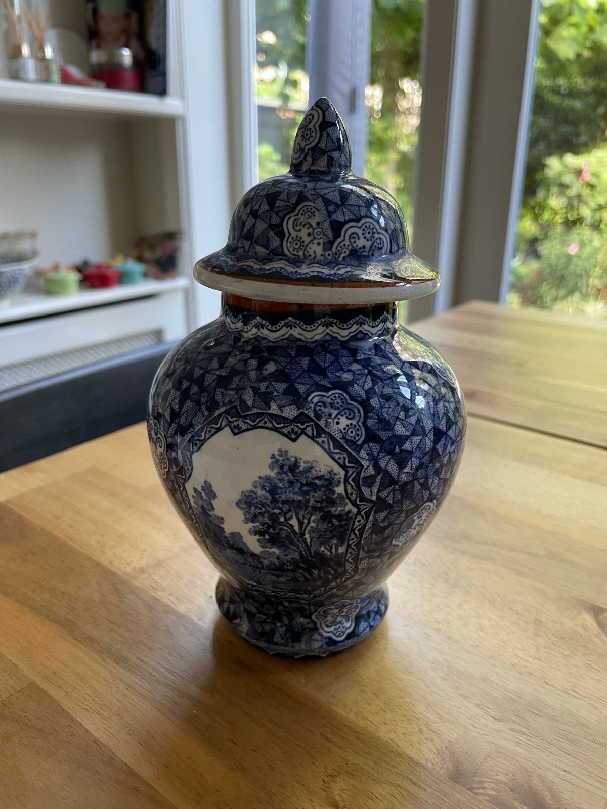 Antieke Villeroy & Boch Bonn "Flamand" dekselvaas, Ophalen of Verzenden