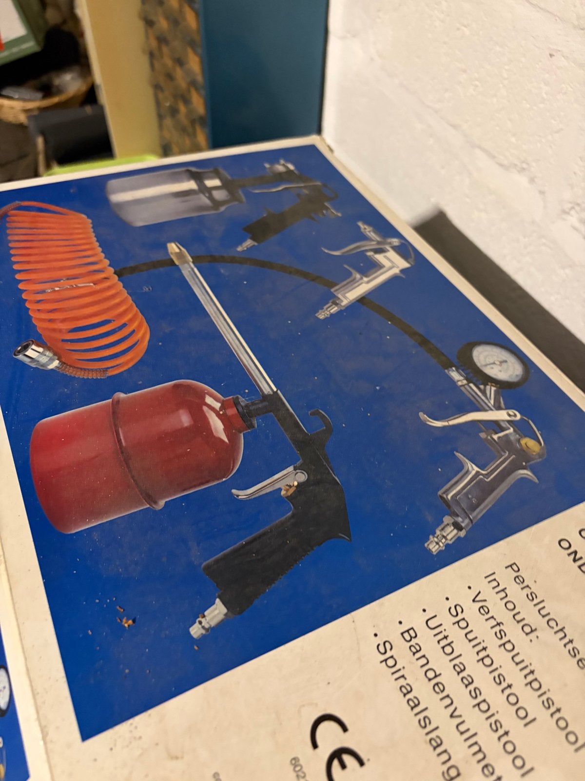 Persluchtset met spuitpistool, bandenvuller en blaaspistool, Ophalen, Gebruikt, Overige typen, Overige merken
