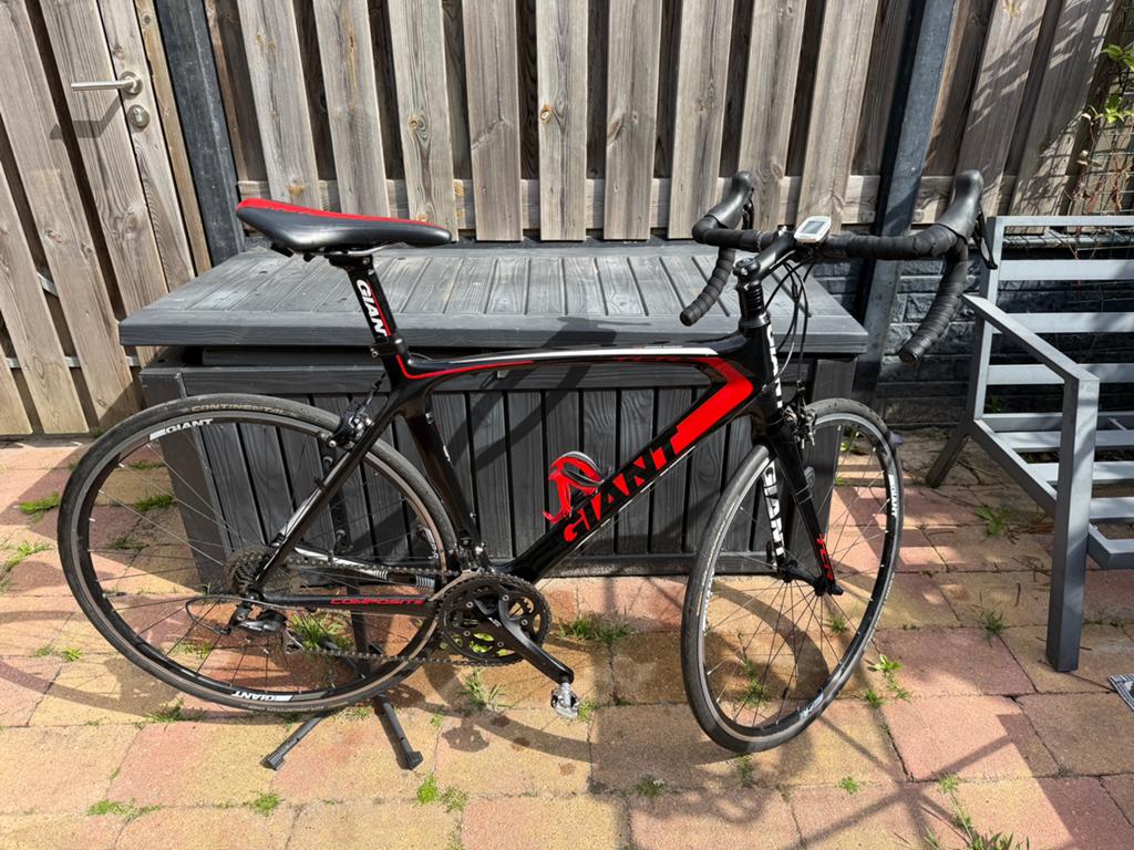 Giant TCR Carbon racefiets met Shimano 105 groepset, Fietsen en Brommers, Ophalen, 28 inch, Gebruikt, Carbon