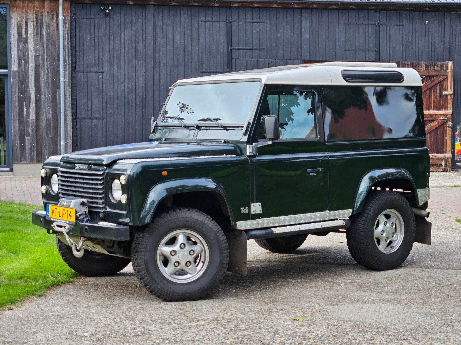 Land Rover Defender 90 TDI Hardtop 1997, Auto's, 2495 cc, Origineel Nederlands, Vierwielaandrijving, Particulier