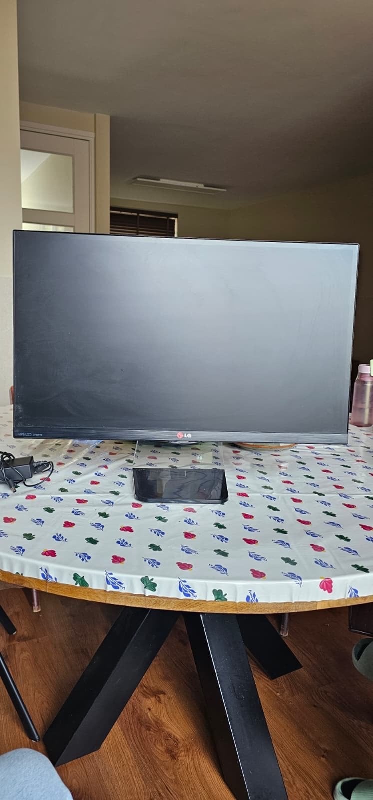LG monitor 27 inch IPS full hd, Ophalen, Full HD, 5 ms of meer, 60 Hz of minder