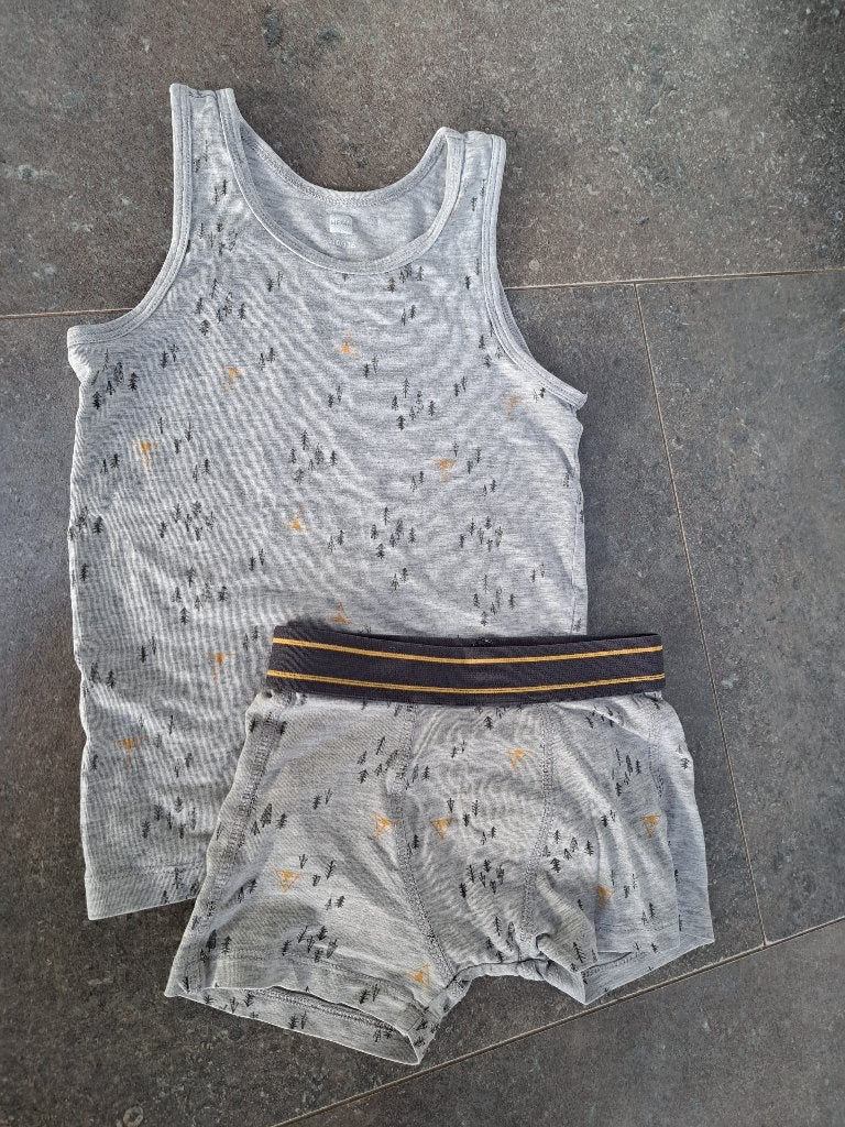 boxershort en hemdje, maat 110/116, Nacht- of Onderkleding, Ophalen of Verzenden, Zo goed als nieuw, Hema