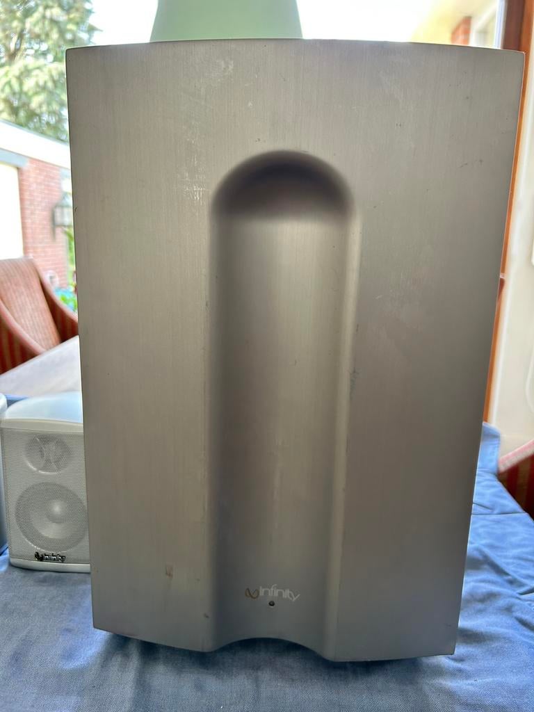 Infinity subwoofer + 4 satelliet speakers. Sub750/230, Overige merken, Subwoofer, Ophalen of Verzenden, Zo goed als nieuw