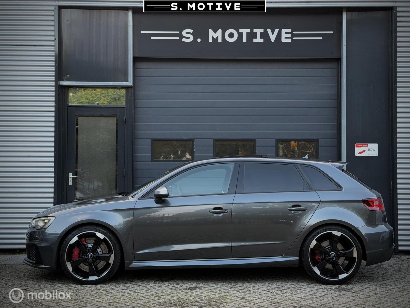 Audi RS3 2.5 TFSI RS3 Quattro, Pano. B&O, RS-Seats, Carbon,, Automaat, Gebruikt, RS3, 367 pk