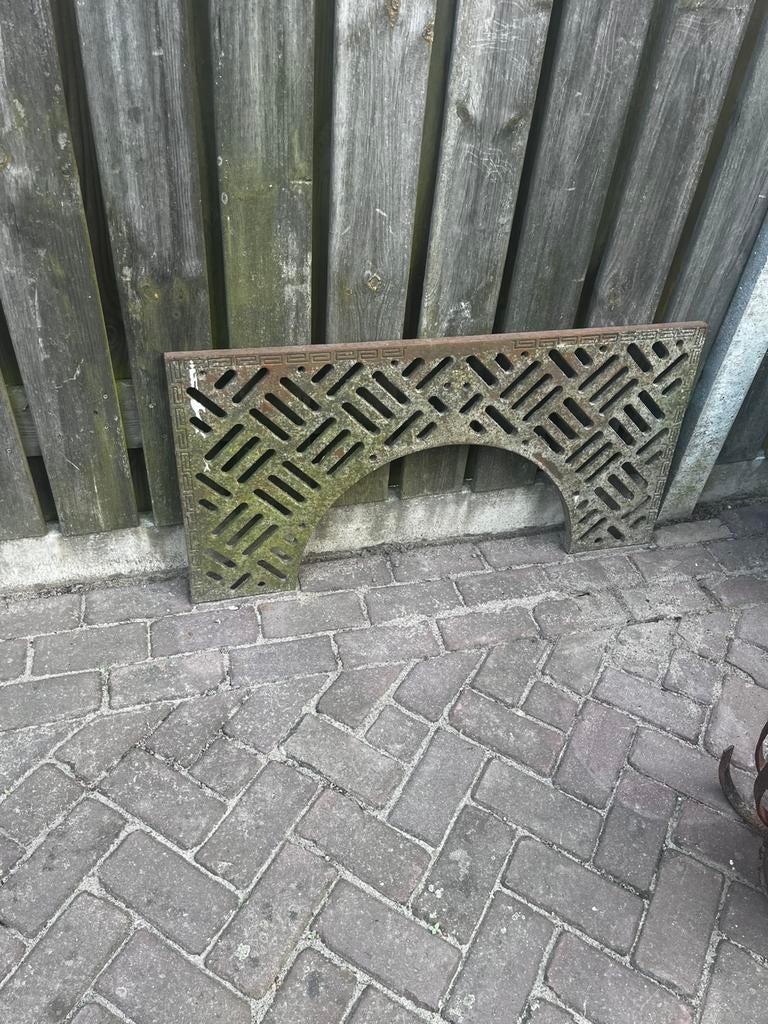 Zwaar ijzeren boom rooster, Tuin en Terras, Ophalen, Zo goed als nieuw, Overige materialen