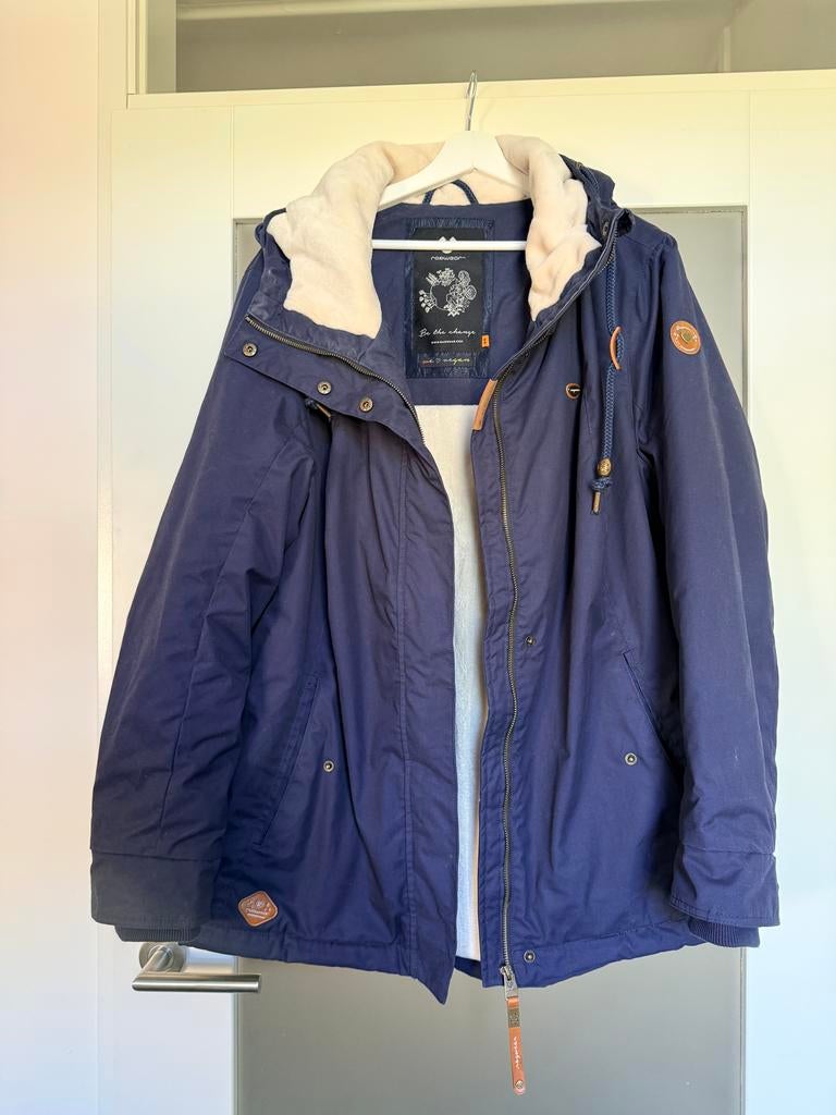 Ragwear vegan winterjas - Donkerblauw, maat 48, Kleding | Dames, Ophalen of Verzenden, Gedragen, Maat 46/48 (XL) of groter, Blauw