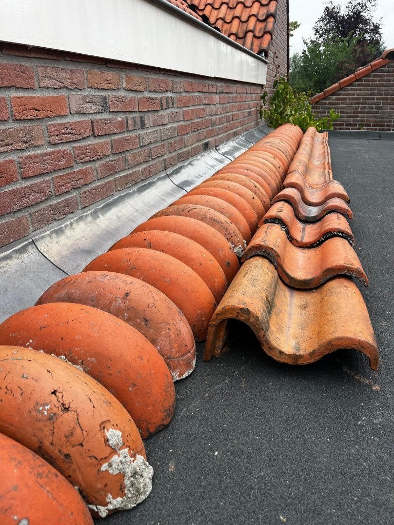 Restauratiepartij Gebr. Oppel ca. 1950 – 52 stuks, Ophalen, Steen of Klei, Dakpannen, Gebruikt