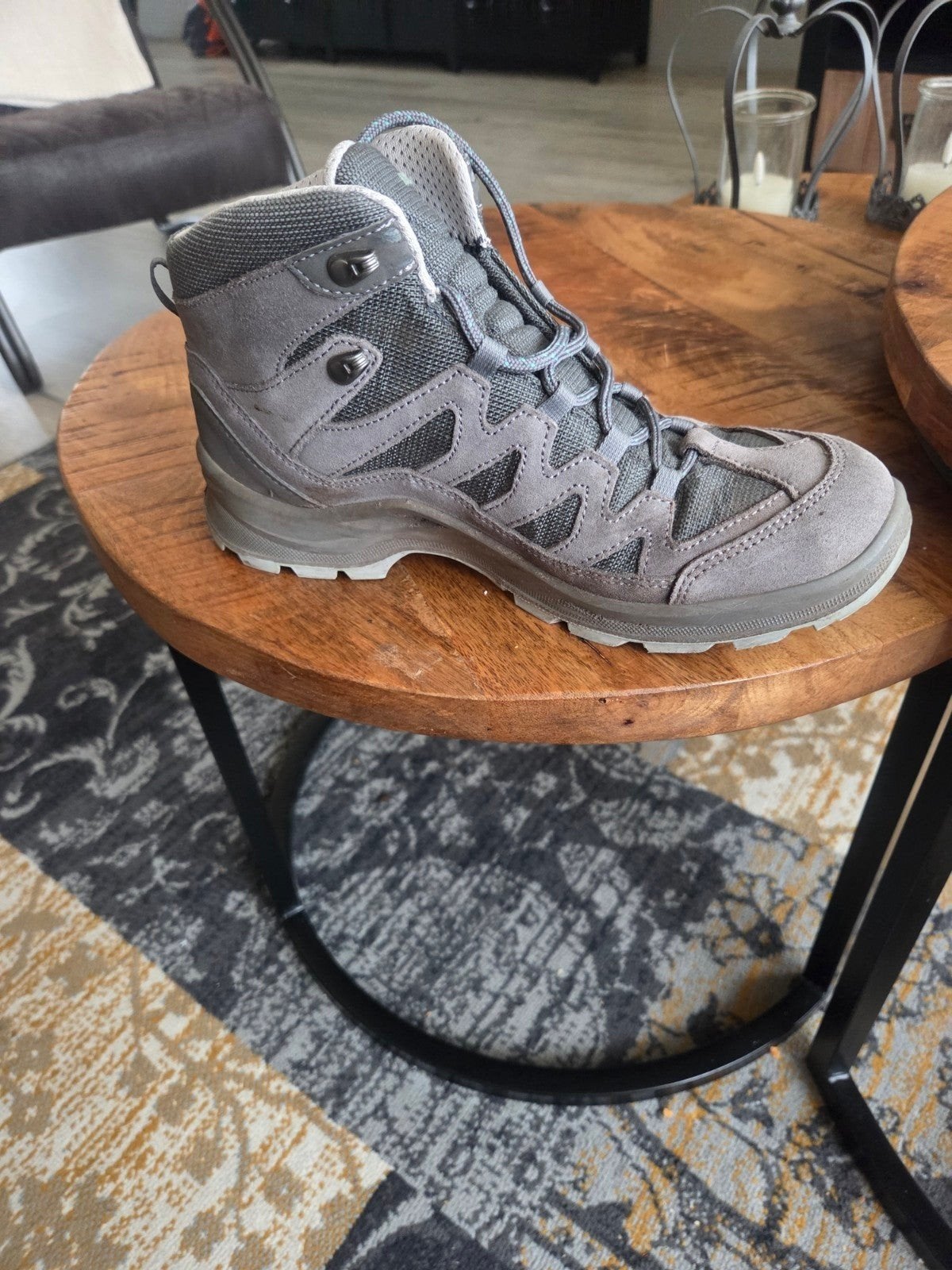 Wandelschoenen mt 40, Ophalen of Verzenden, Zo goed als nieuw, Rechthoekig, Minder dan 50 cm