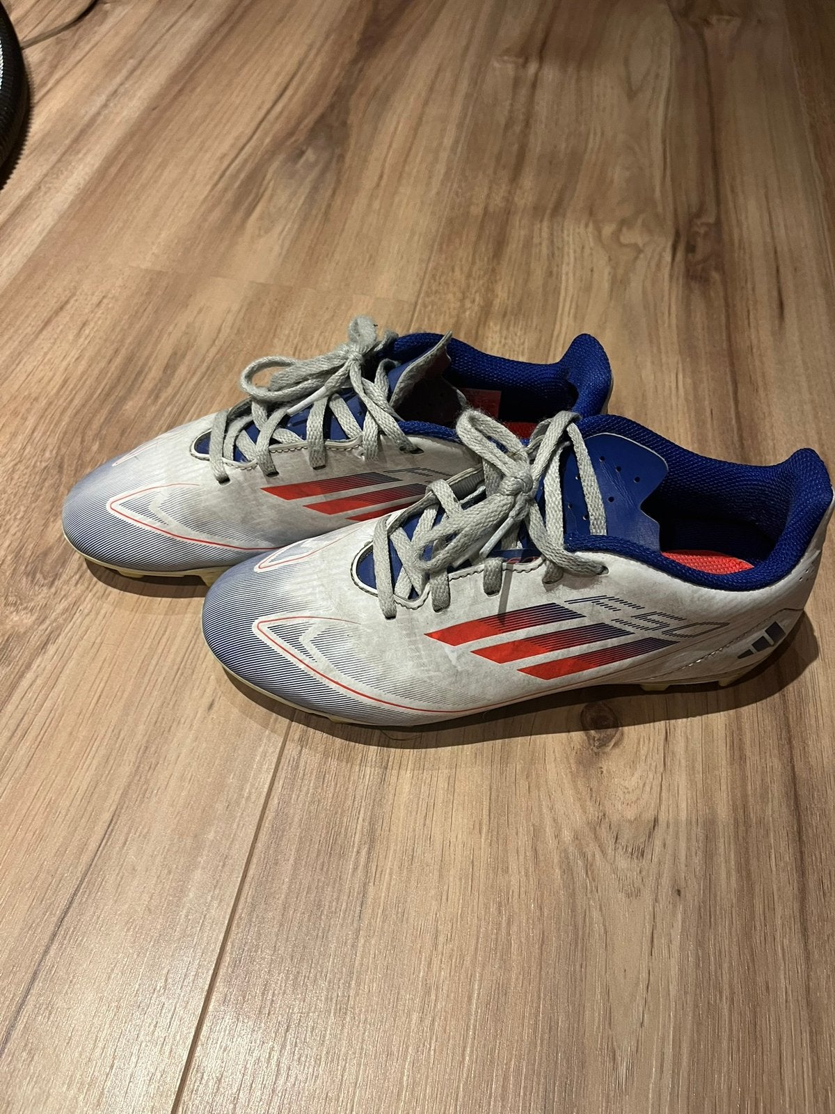 Adidas kicksen/ voetbalschoenen maat 36, Maat XS of kleiner, Ophalen of Verzenden, Zo goed als nieuw, Schoenen